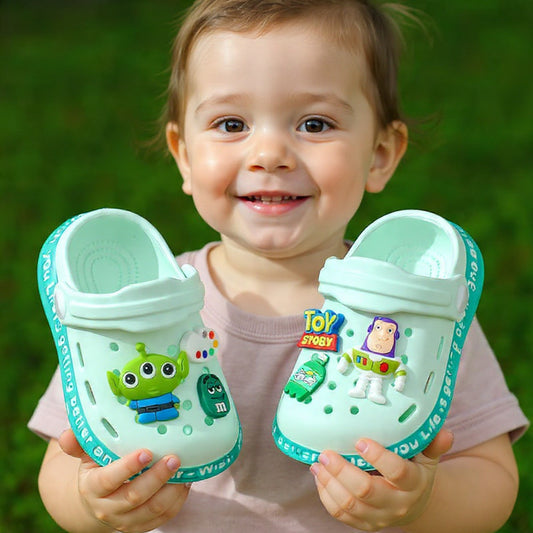 Sapato de Buraco Para Crianças Buzz Lightyear